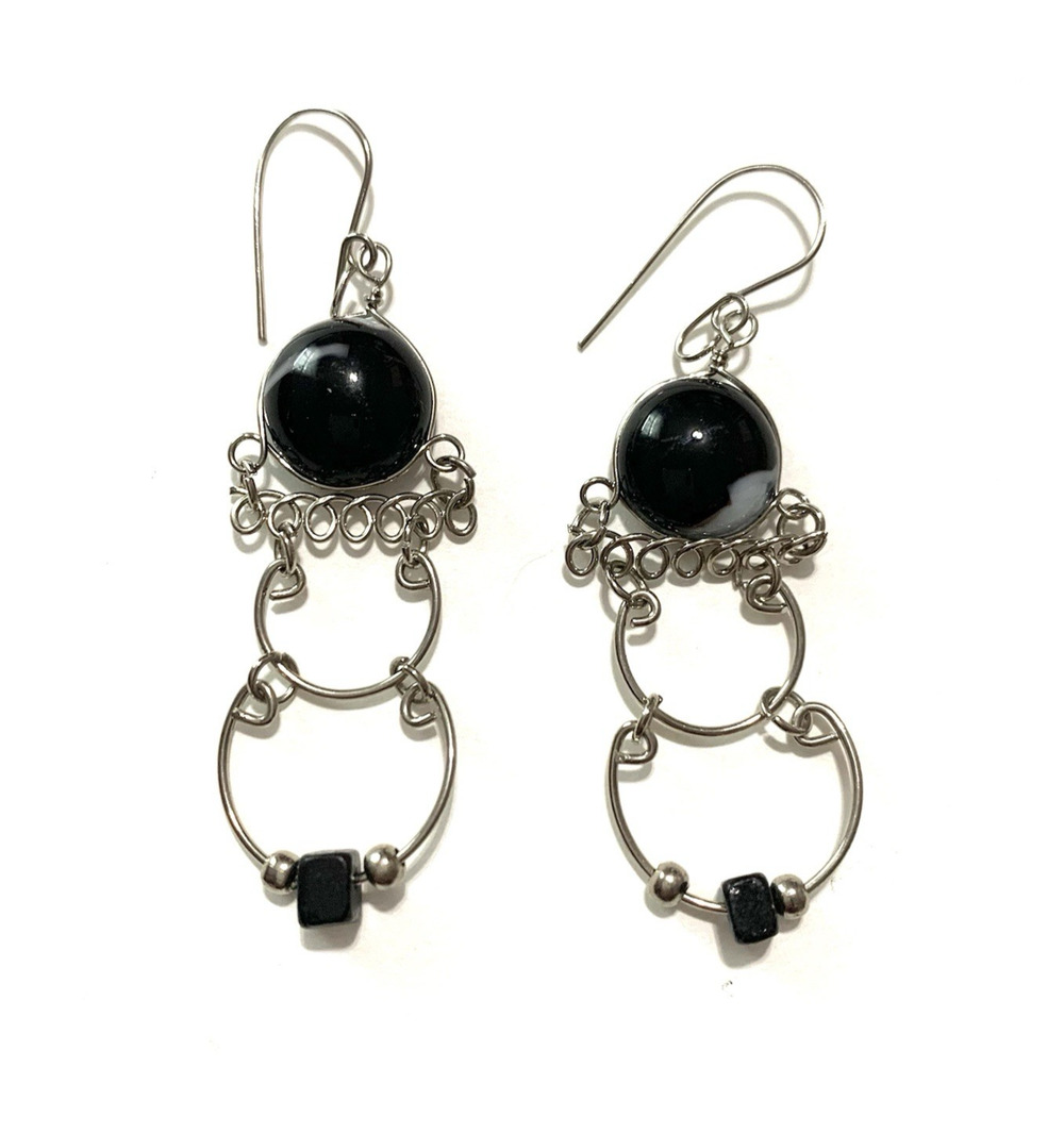 Vintage 1970s Black White Cabochon Dangle Earrings Silver Tone Articulated Boho